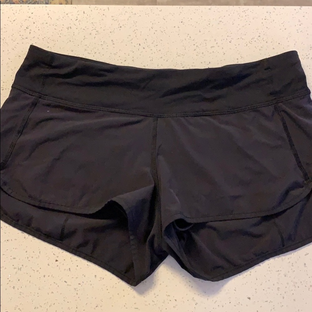 lululemon Speed Up Short 2.5” Black, size 8